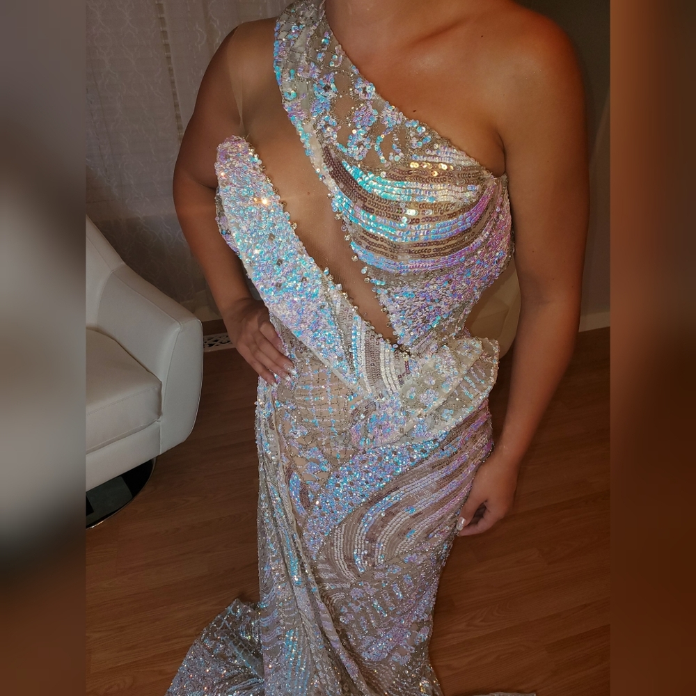 Valdrin Sahiti Gown